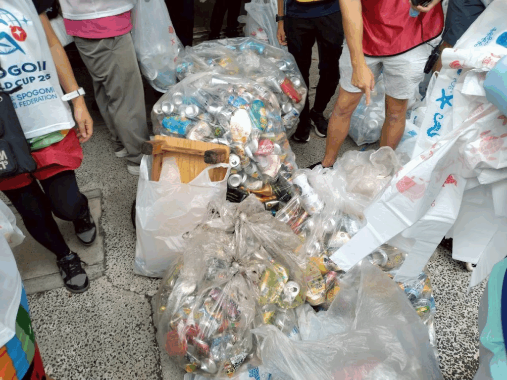 2025日本STAGEクリーンmenAチーム回収ごみ